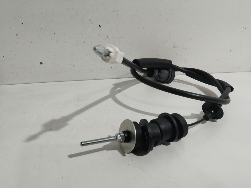 Recambio de cable embrague para peugeot 405 ii (4b) 1.6 referencia OEM IAM E074327 2150E5 215079