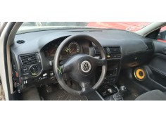 volkswagen golf iv (1j1) del año 2001 2