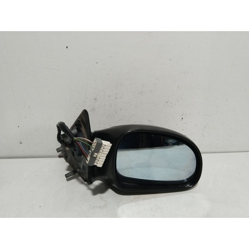 Recambio de retrovisor derecho para peugeot 406 (8b) 2.0 hdi 110 referencia OEM IAM E2016011  