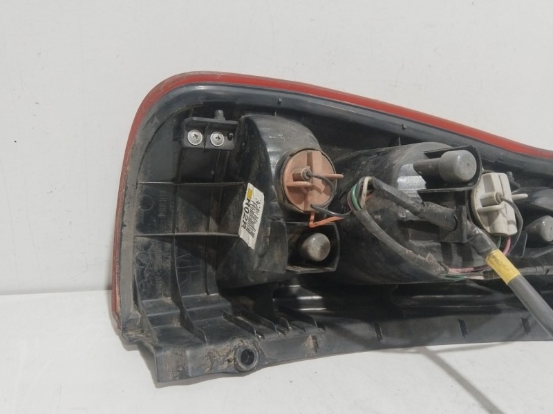 Recambio de piloto trasero derecho para hyundai matrix (fc) 1.5 crdi referencia OEM IAM 92402170  