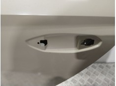 Recambio de puerta trasera izquierda para skoda octavia lim. (nx3) referencia OEM IAM  5E6833311  2