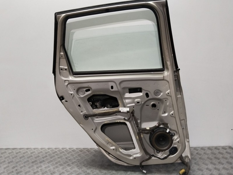 Recambio de puerta trasera izquierda para renault scenic iii grand dynamique referencia OEM IAM  CREMA 