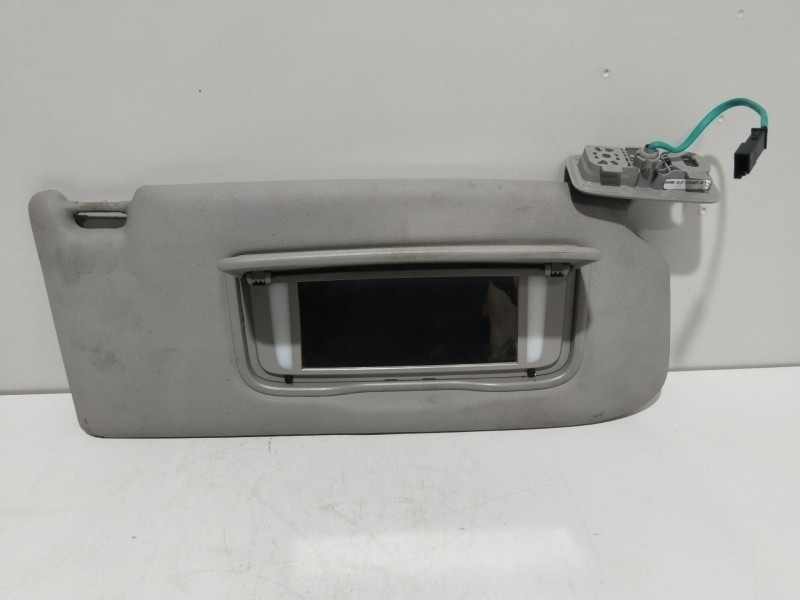 Recambio de parasol derecho para volvo c30 (533) 2.0 d referencia OEM IAM 39814806  