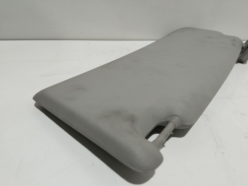 Recambio de parasol derecho para volvo c30 (533) 2.0 d referencia OEM IAM 39814806  