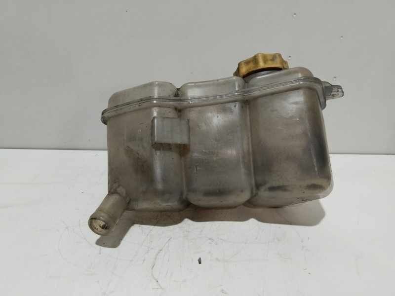 Recambio de deposito expansion para ford fiesta v (jh_, jd_) 1.4 tdci referencia OEM IAM 2S6H8K218D2L4A  