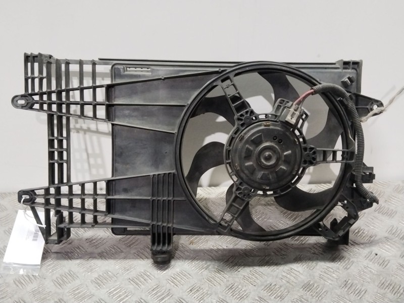 Recambio de electroventilador para fiat punto berlina (188) 1.2 8v referencia OEM IAM 0046785738   Recambio de electroventilador para fiat punto berlina (188) 1.2 8v referencia OEM IAM 0046785738