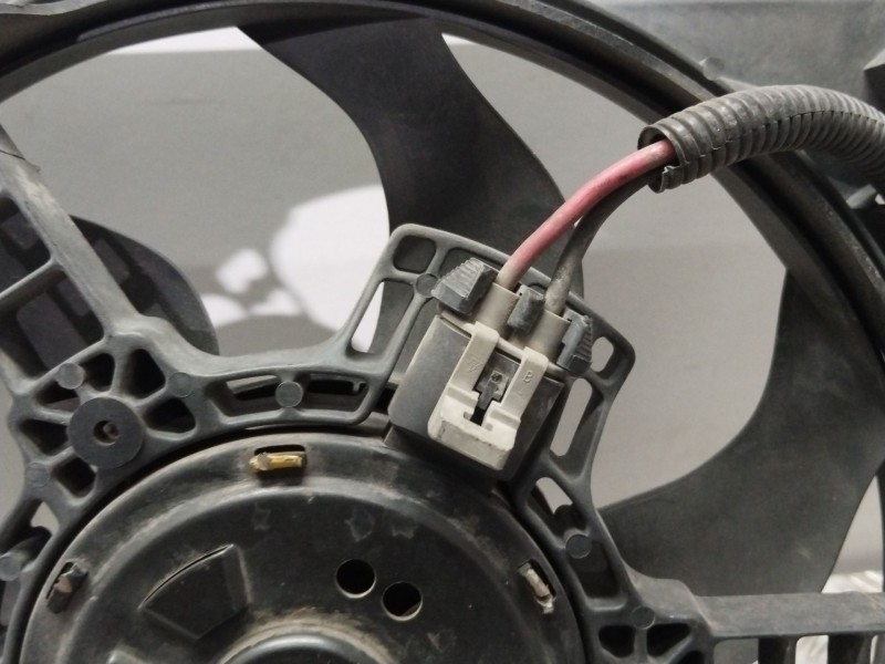 Recambio de electroventilador para fiat punto berlina (188) 1.2 8v referencia OEM IAM 0046785738   Recambio de electroventilador para fiat punto berlina (188) 1.2 8v referencia OEM IAM 0046785738