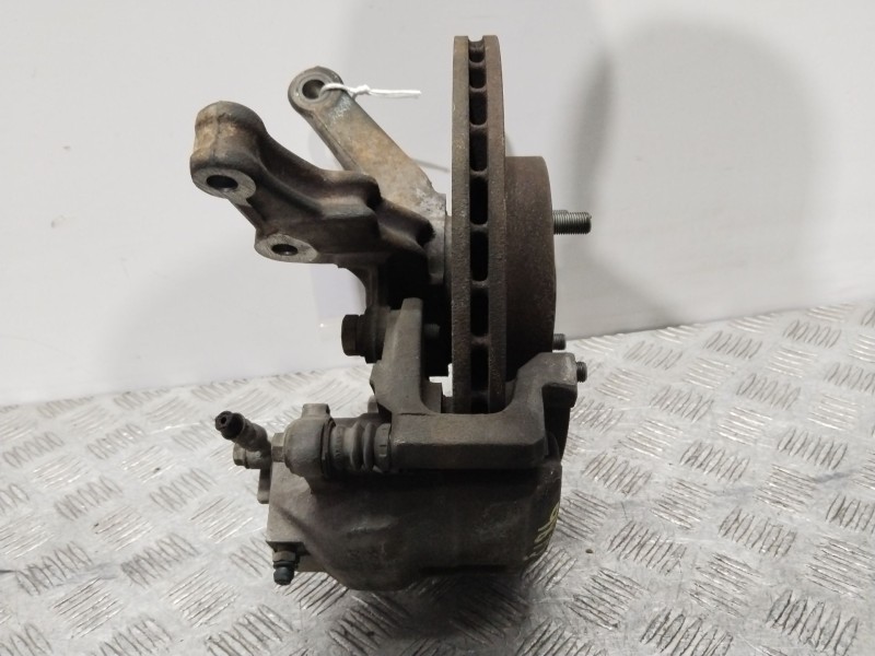 Recambio de mangueta delantera izquierda para nissan almera ii hatchback (n16) 1.5 referencia OEM IAM 400154M400  