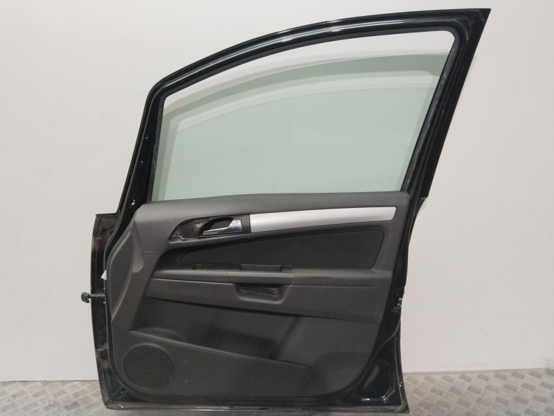 Recambio de puerta delantera derecha para opel zafira b cosmo referencia OEM IAM 13203014  NEGRO