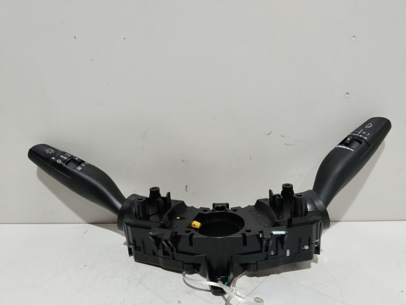 Recambio de mando multifuncion para kia optima concept referencia OEM IAM 93403D4910  