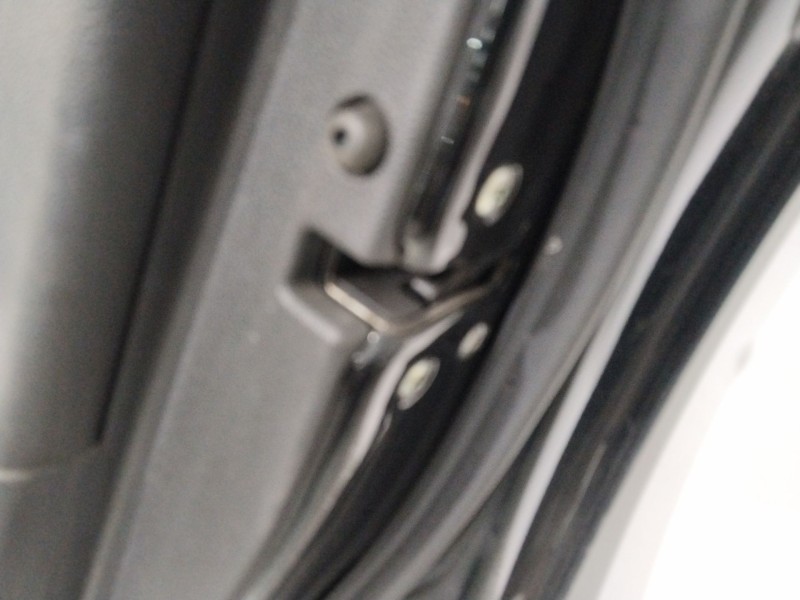 Recambio de puerta delantera derecha para kia optima concept referencia OEM IAM   NEGRO