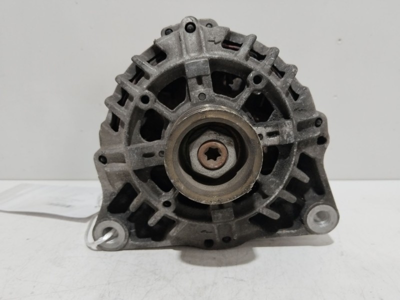 Recambio de alternador para citroën c3 i (fc_, fn_) 1.4 i referencia OEM IAM 9649611780   Recambio de alternador para citroën c3 i (fc_, fn_) 1.4 i referencia OEM IAM 9649611780
