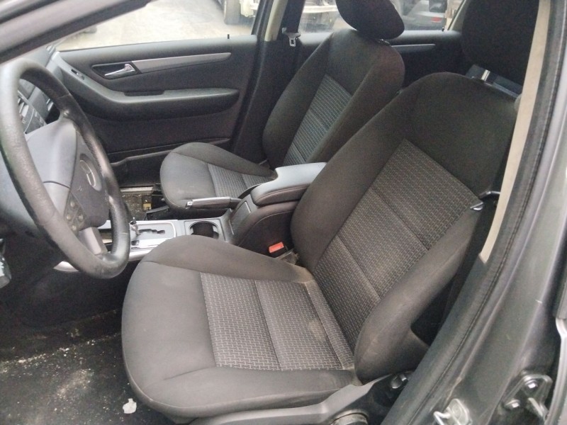 mercedes-benz clase b sports tourer (w245) del año 2009