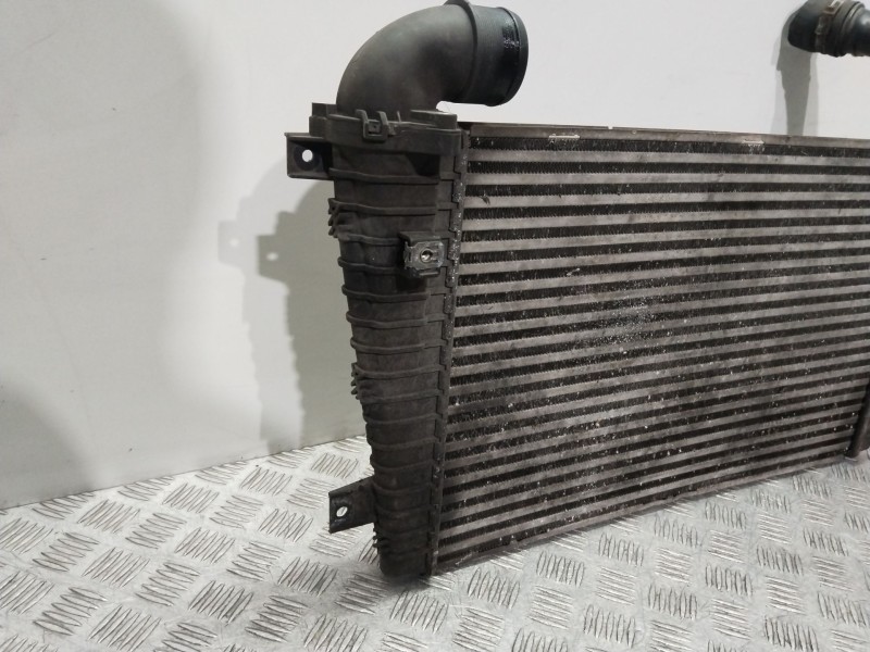 Recambio de intercooler para opel astra h (a04) 1.9 cdti (l48) referencia OEM IAM 13152323  