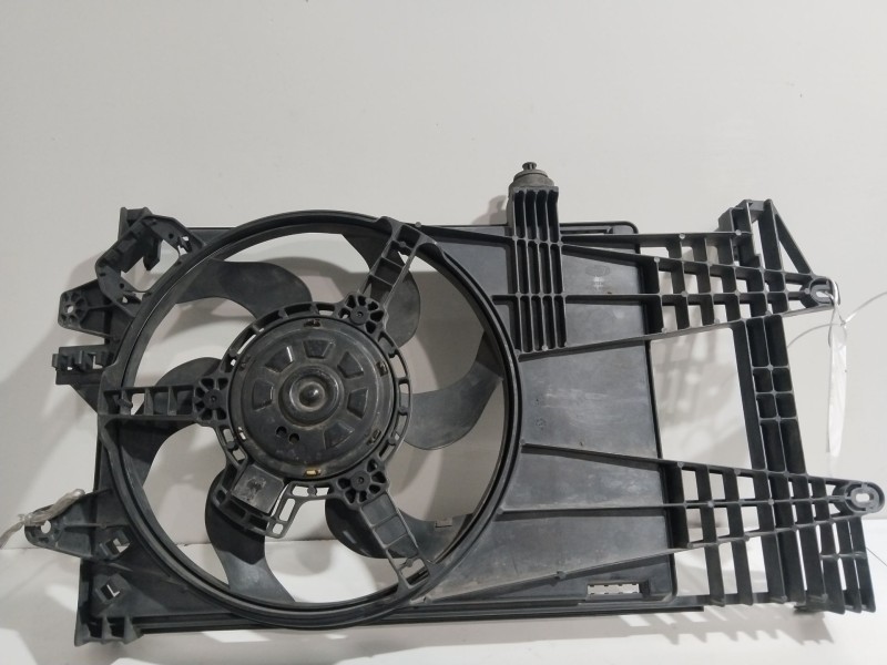 Recambio de electroventilador para fiat punto berlina (188) 1.2 8v referencia OEM IAM 0046785738   Recambio de electroventilador para fiat punto berlina (188) 1.2 8v referencia OEM IAM 0046785738
