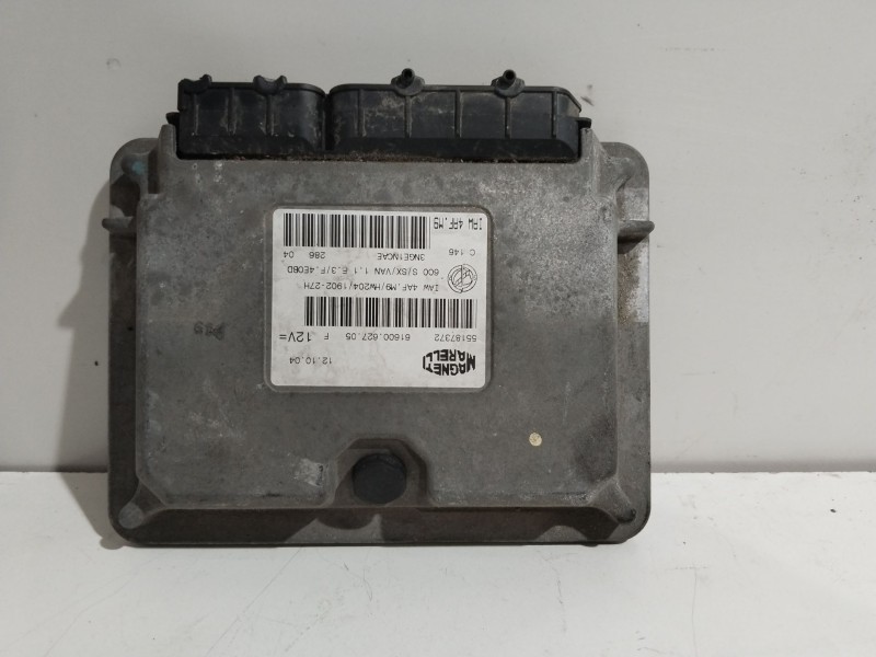 Recambio de centralita motor uce para fiat seicento / 600 (187_) 0.9 (187axa, 187axa1a) referencia OEM IAM 55187372  