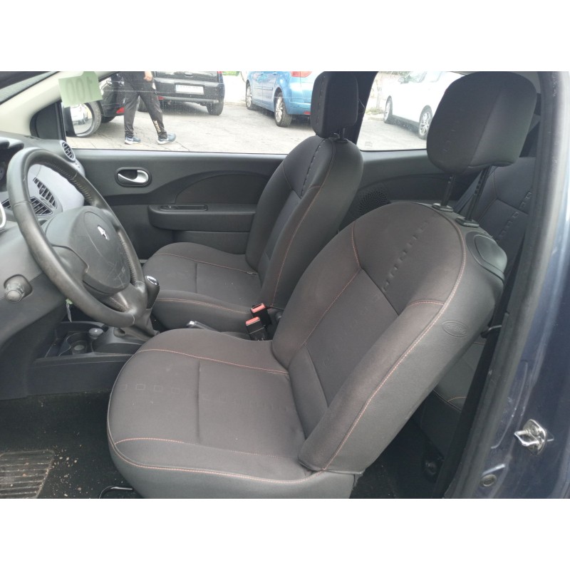 RENAULT TWINGO II (CN0_) - imagen 6