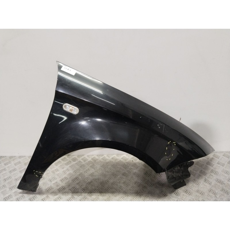 Recambio de aleta delantera derecha para seat altea xl (5p5, 5p8) 1.6 referencia OEM IAM 5P0821022A  NEGRO