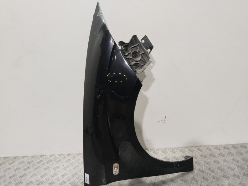 Recambio de aleta delantera derecha para seat altea xl (5p5, 5p8) 1.6 referencia OEM IAM 5P0821022A  NEGRO