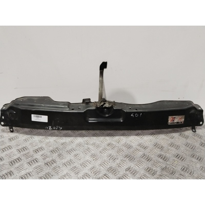 Recambio de travesaño superior para citroën xsara (n1) 1.6 16v referencia OEM IAM 367637B  