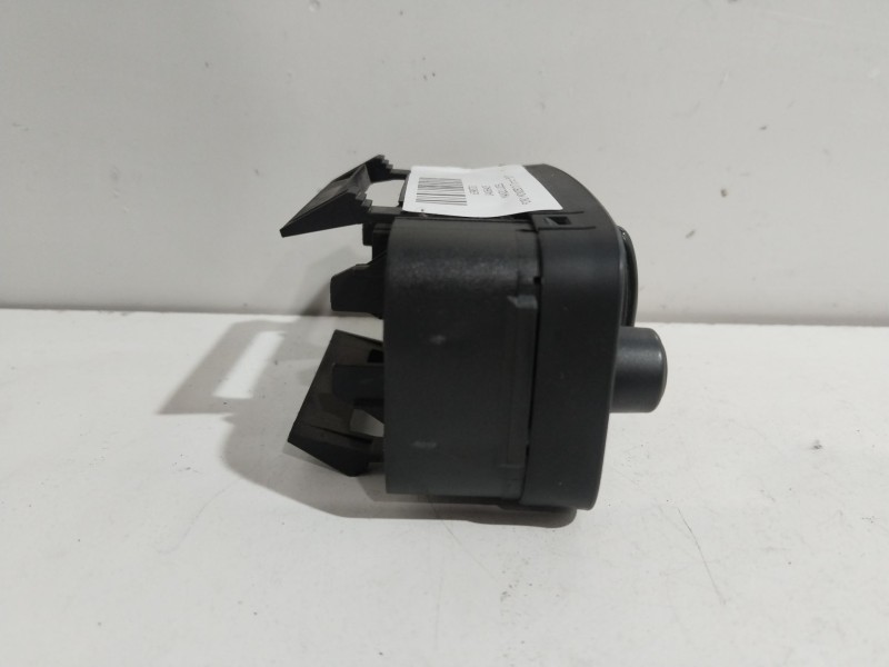 Recambio de mando luces para ford mondeo iv turnier (ba7) 1.8 tdci referencia OEM IAM 04066405  