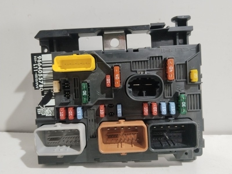 Recambio de caja reles / fusibles para peugeot 207/207+ (wa_, wc_) 1.4 16v referencia OEM IAM 9664055780  