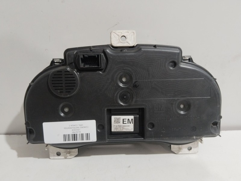 Recambio de cuadro instrumentos para opel corsa c sport referencia OEM IAM 1303304  