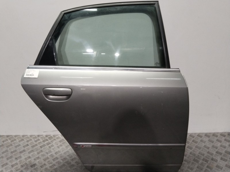 Recambio de puerta trasera derecha para audi a4 berlina (8e) referencia OEM IAM  GRIS 