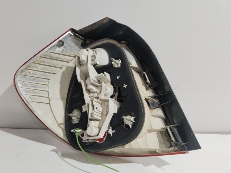 Recambio de piloto trasero derecho para bmw 1 (e87) 118 d referencia OEM IAM   