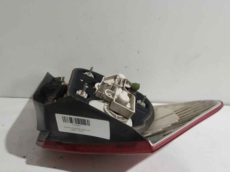 Recambio de piloto trasero derecho para bmw 1 (e87) 118 d referencia OEM IAM   