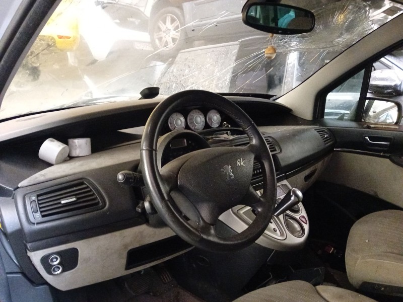 peugeot 807 (eb_) del año 2008