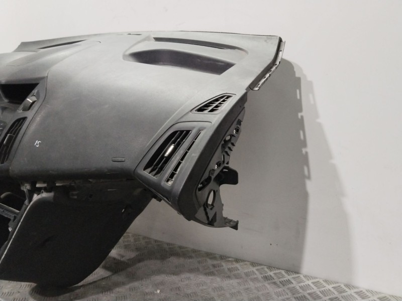 Recambio de salpicadero para ford transit connect monospace 1.6 tdci referencia OEM IAM 1866251  