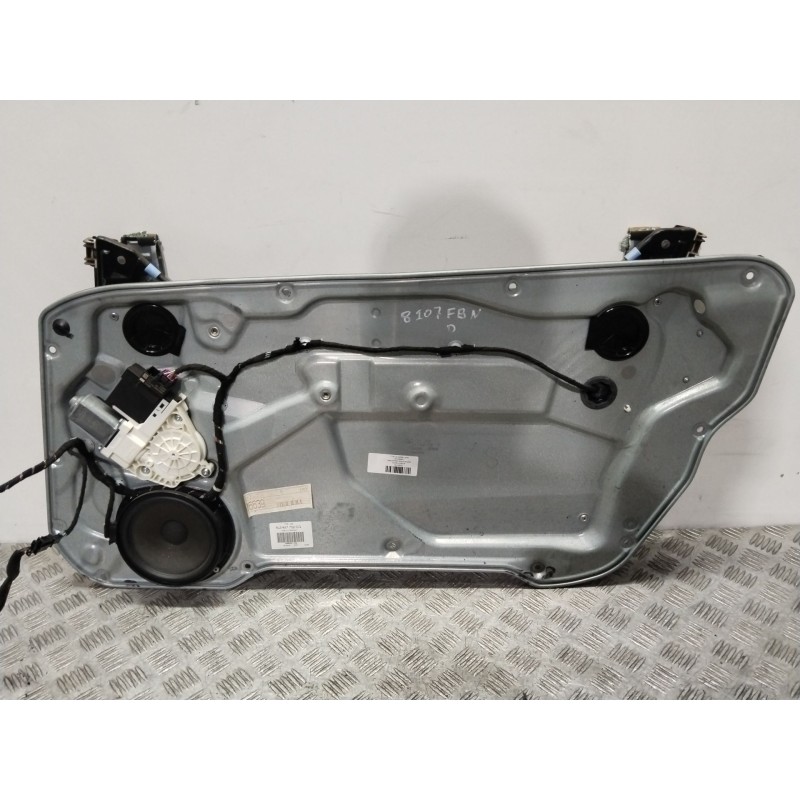 Recambio de elevalunas delantero derecho para seat ibiza iii (6l1) 1.4 16v referencia OEM IAM 6L3837752CQ  