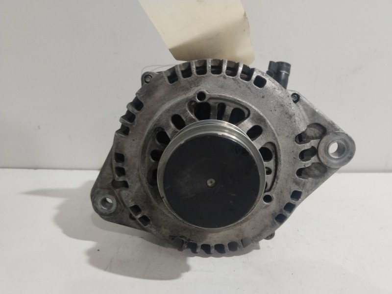 Recambio de alternador para opel combo tour 1.7 di 16v referencia OEM IAM LR1100508  