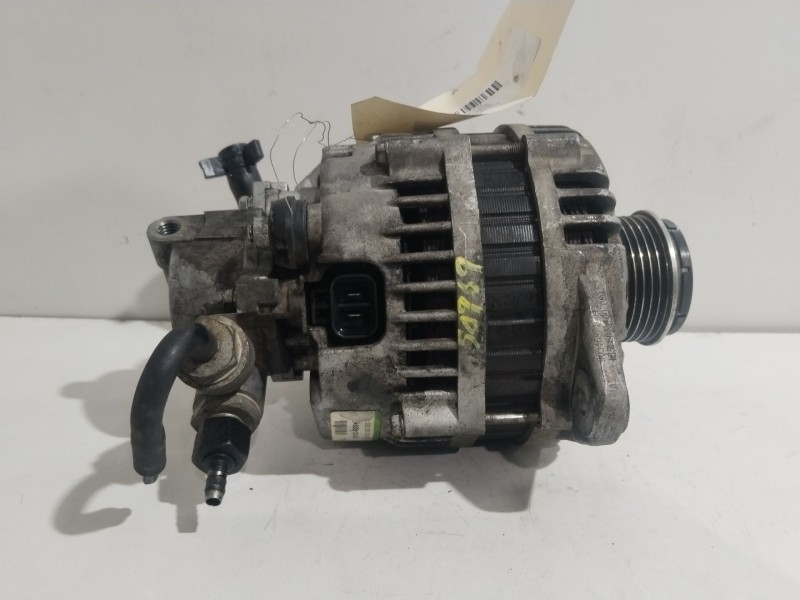 Recambio de alternador para opel combo tour 1.7 di 16v referencia OEM IAM LR1100508  