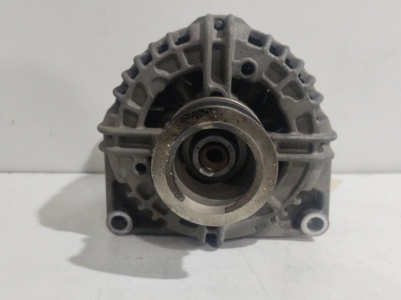 Recambio de alternador para opel astra h (a04) 1.6 (l48) referencia OEM IAM 0124425020  