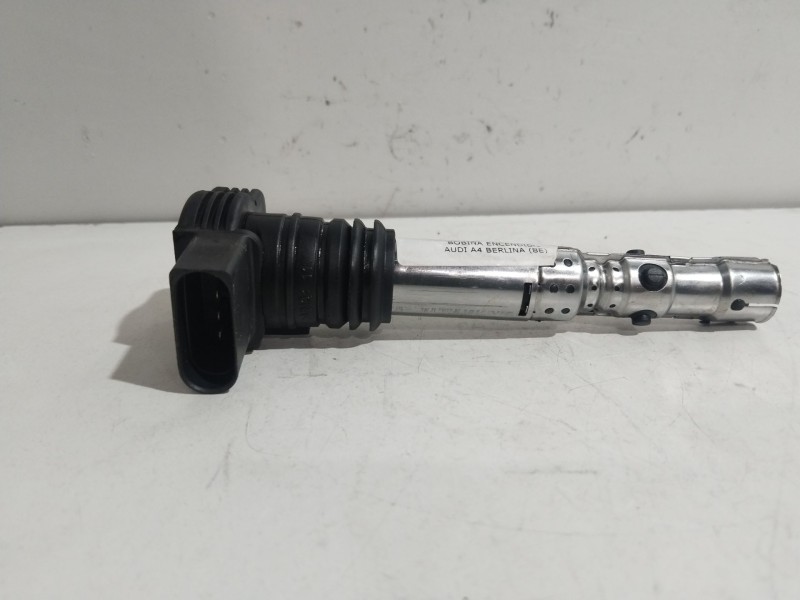 Recambio de bobina encendido para audi a4 berlina (8e) 2.0 referencia OEM IAM 0986221024  