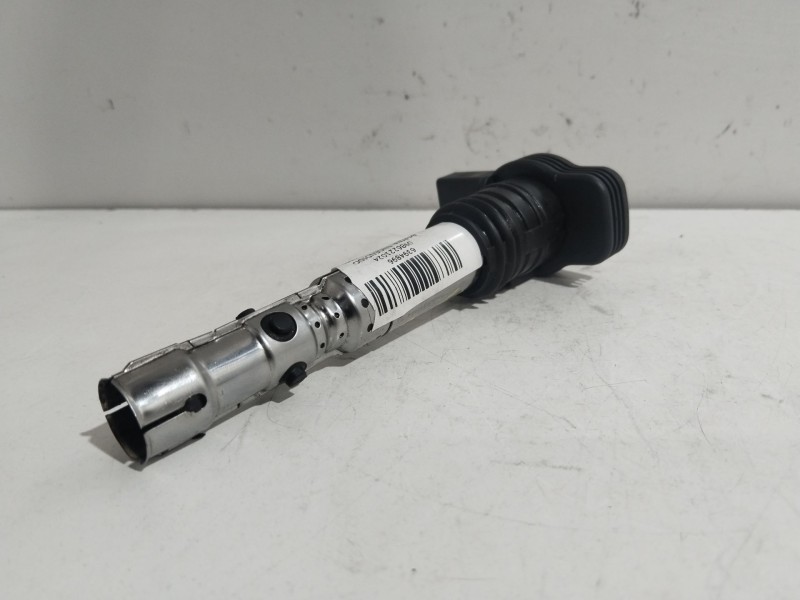Recambio de bobina encendido para audi a4 berlina (8e) 2.0 referencia OEM IAM 0986221024  