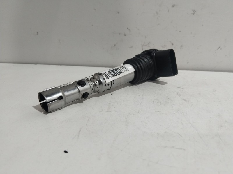 Recambio de bobina encendido para audi a4 berlina (8e) 2.0 referencia OEM IAM 0986221024  