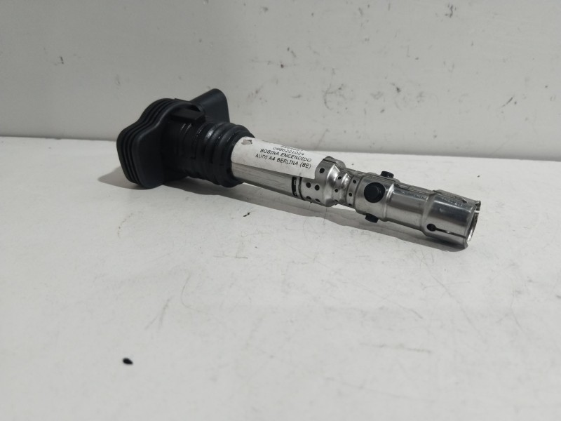 Recambio de bobina encendido para audi a4 berlina (8e) 2.0 referencia OEM IAM 0986221024  