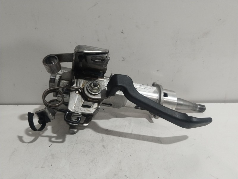 Recambio de columna direccion para hyundai i40 cab bluedrive referencia OEM IAM 563103Z170  