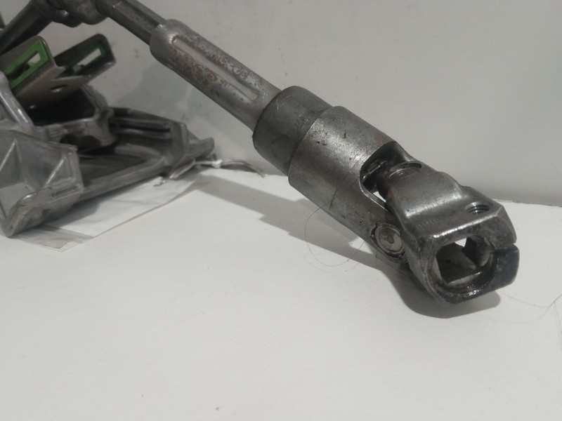 Recambio de columna direccion para ford transit connect monospace 1.6 tdci referencia OEM IAM 665681001F  