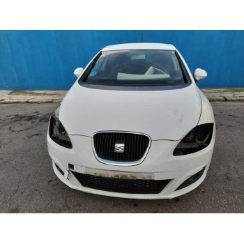 SEAT LEON (1P1)