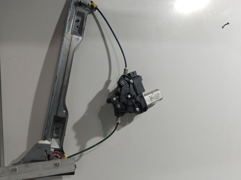 Recambio de elevalunas delantero izquierdo para opel corsa d cosmo referencia OEM IAM 5000577 3J4112F 