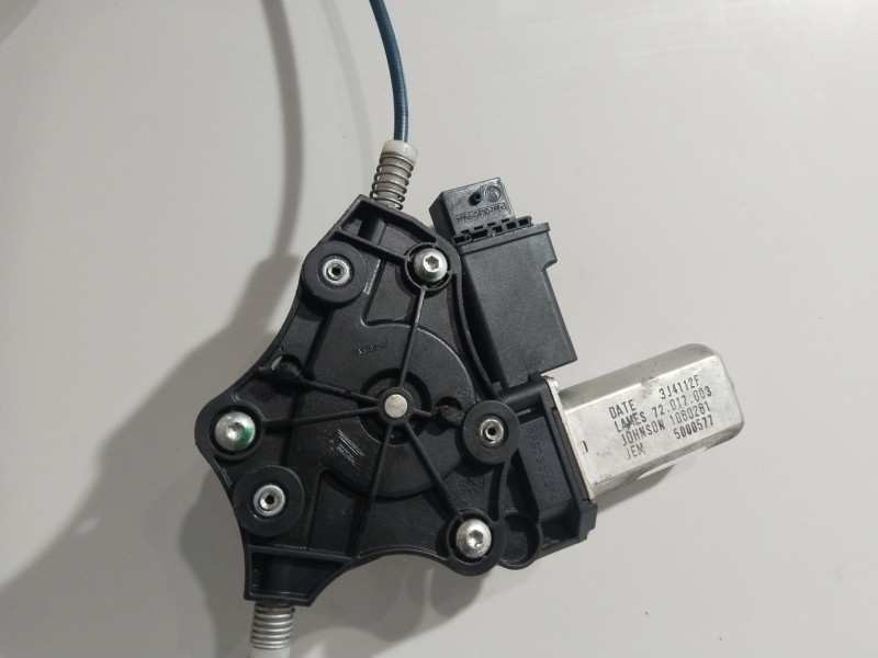 Recambio de elevalunas delantero izquierdo para opel corsa d cosmo referencia OEM IAM 5000577 3J4112F 