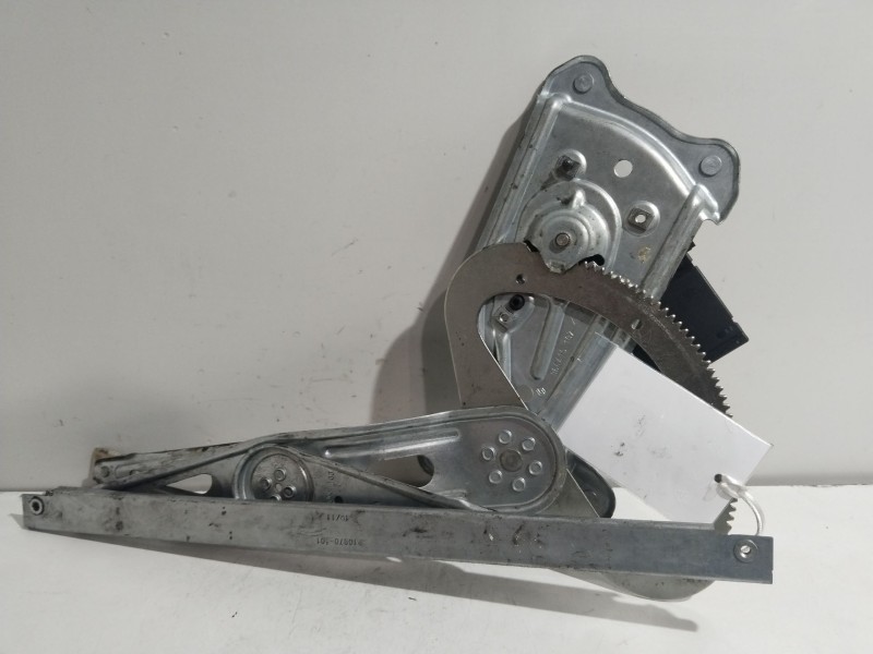 Recambio de elevalunas trasero derecho para renault scenic iii expression referencia OEM IAM 827303178R  185043