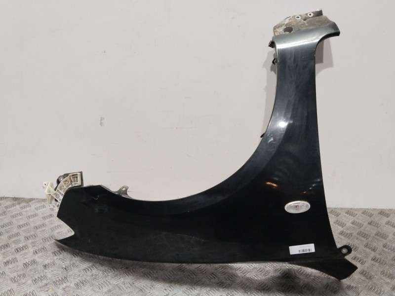 Recambio de aleta delantera derecha para mazda 3 sedán (bk) 1.6 (bk12) referencia OEM IAM   