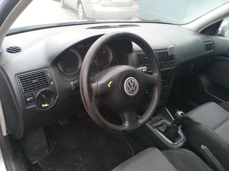 volkswagen golf iv (1j1) del año 2003