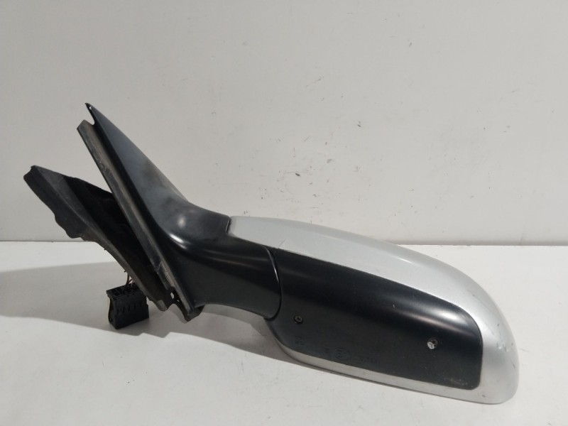 Recambio de retrovisor izquierdo para audi a6 c5 (4b2) 2.4 referencia OEM IAM   