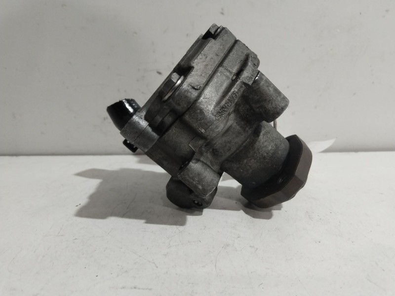 Recambio de bomba inyeccion para seat toledo ii (1m2) 1.6 16v referencia OEM IAM 1J0422154B  